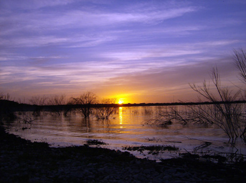 Lake Amistad at sunset. Source: National Park Service